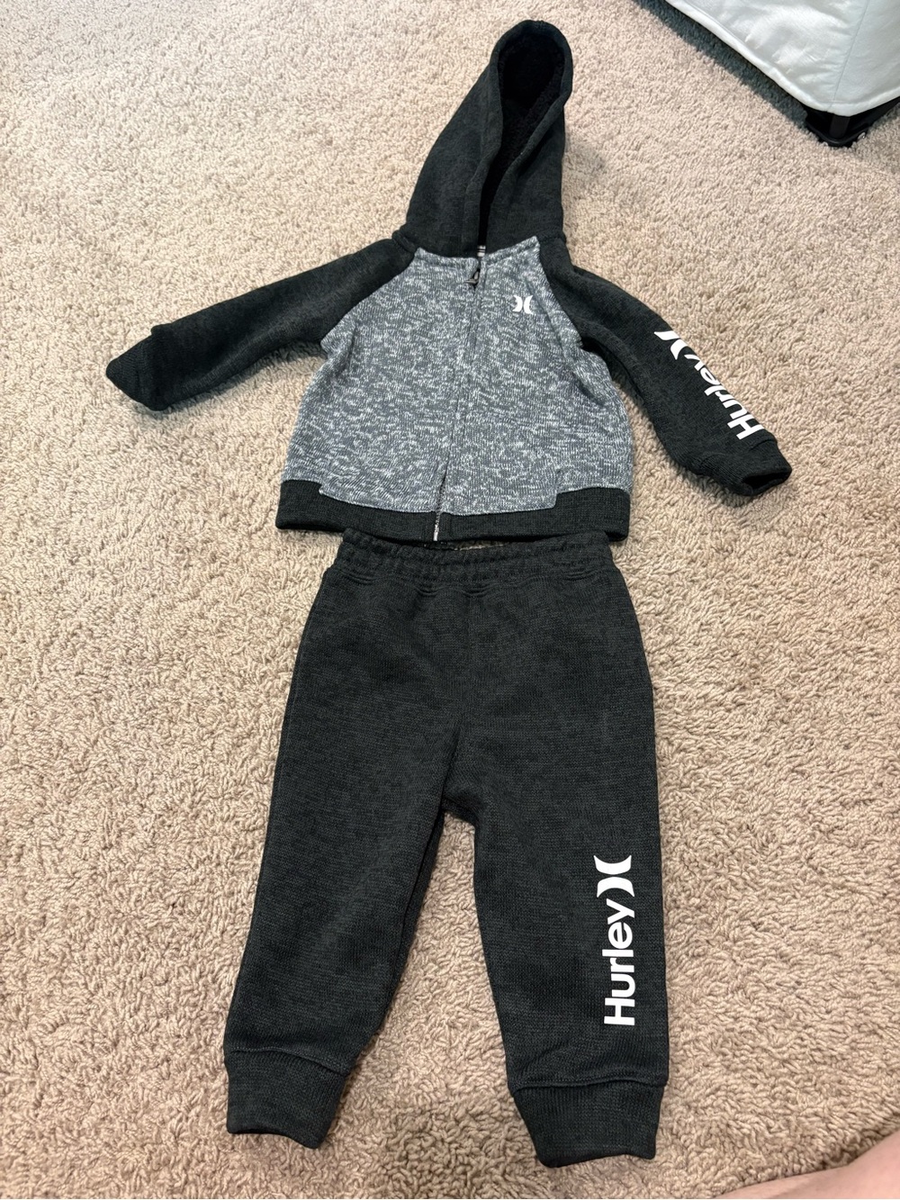 NWOT Hurley Kids Black & Gray Zip Hoodie with Joggers